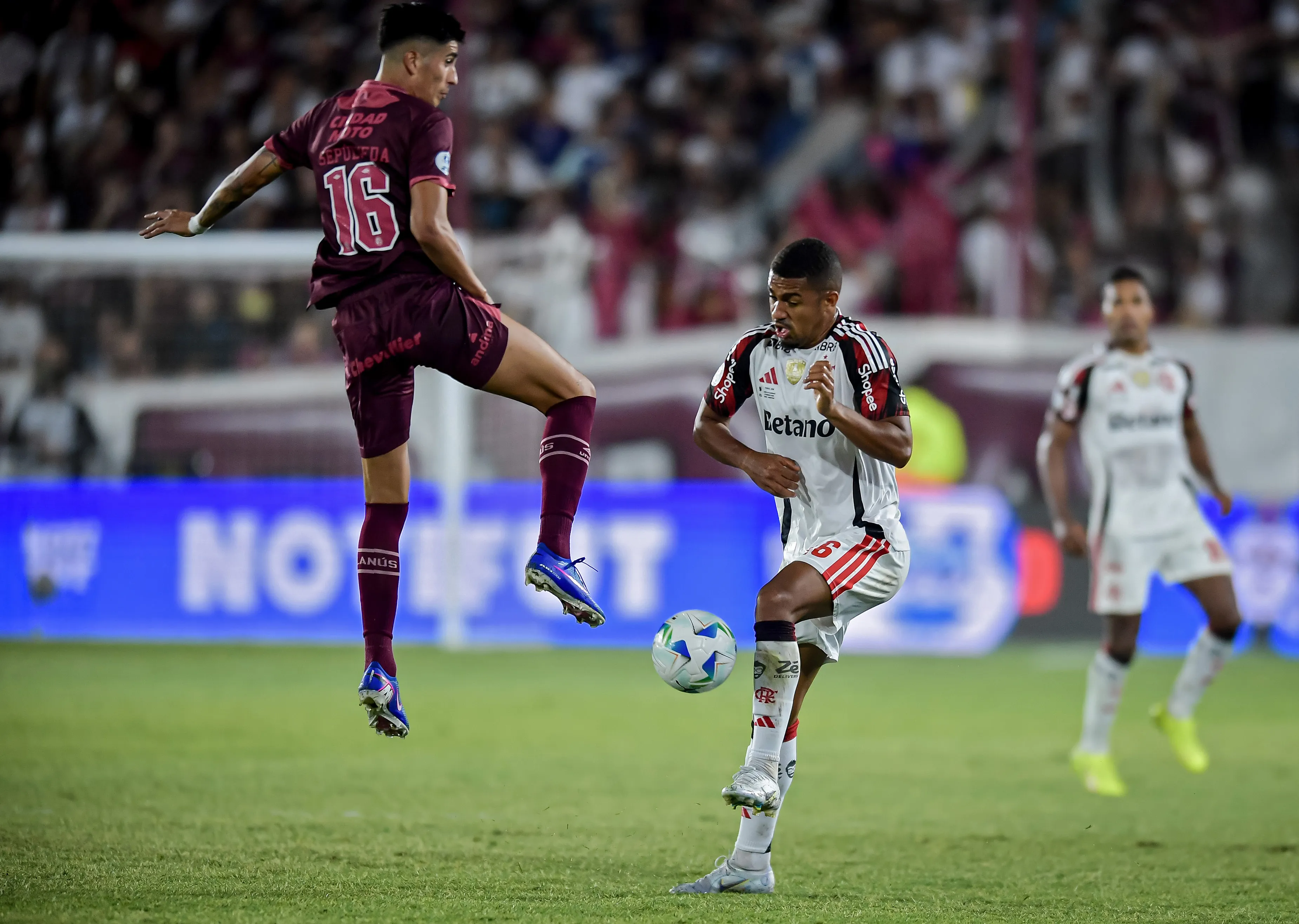 Sepúlveda fue clave en el triunfo de Lanús | Foto: Getty Images