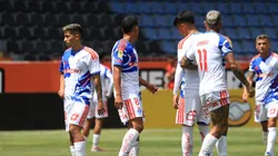 Tito se aburrió en la U.