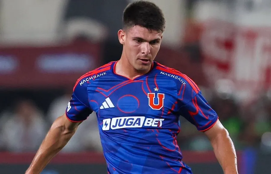 Lucas Romero tan solo acumula 45 minutos con la camiseta de la U | FOTO: Universidad de Chile
