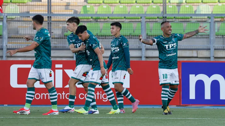Santiago Wanderers arranca el sueño del ascenso en Primera B.