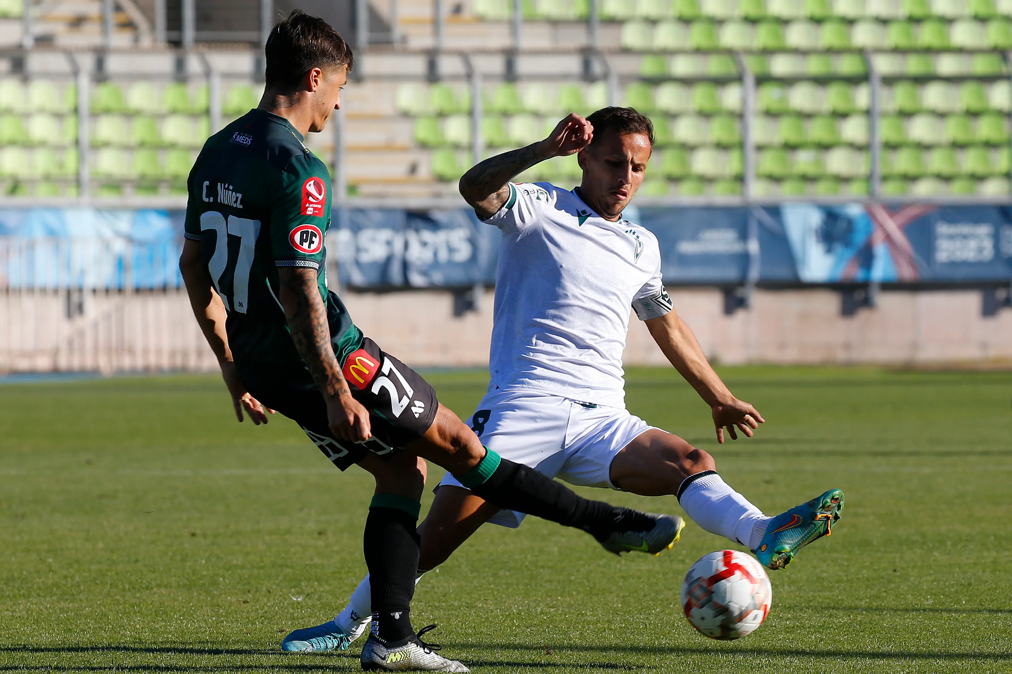 Camilo Núñez afirma llevarse muy bien con Arturo Sanhueza y Marcelo Salas.
