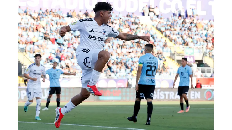 Claudio Aquino le dio los tres puntos a Colo Colo.