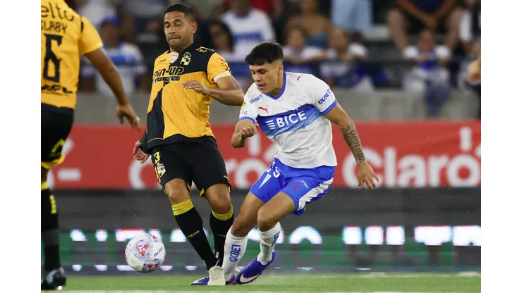Este es el jugador más criticado por los hinchas pasado el primer tiempo.
