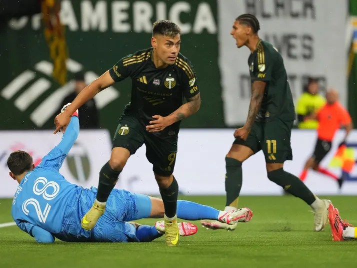 Felipe Mora marca un gol en la MLS después de confesar que pudo volver a la U