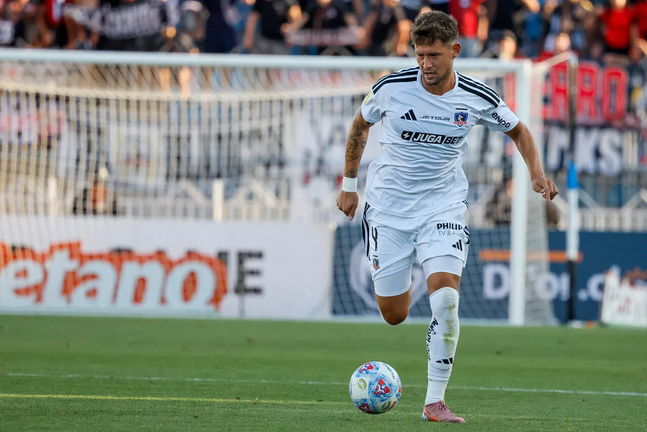 Barticciotto destaca a Sosa | Foto: Photosport