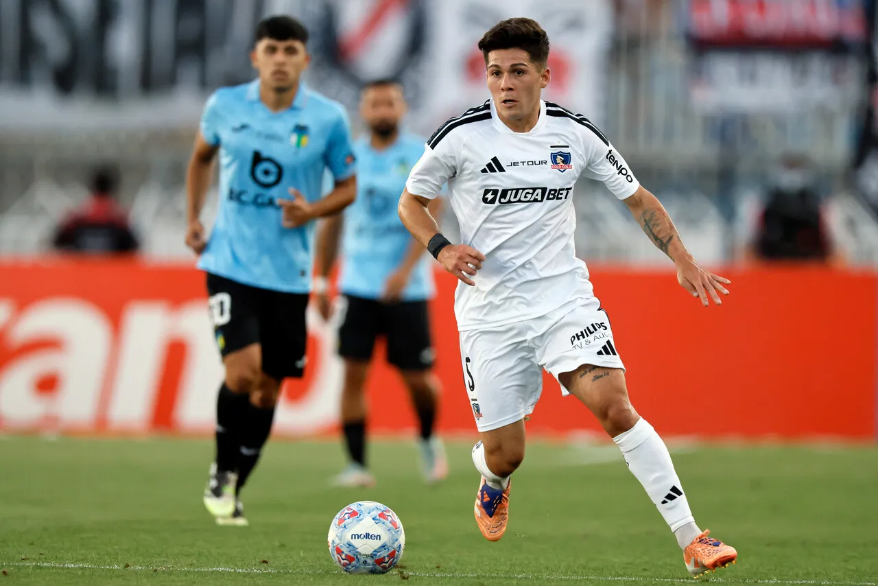 Díaz aplaude a Méndez | Foto: Photosport