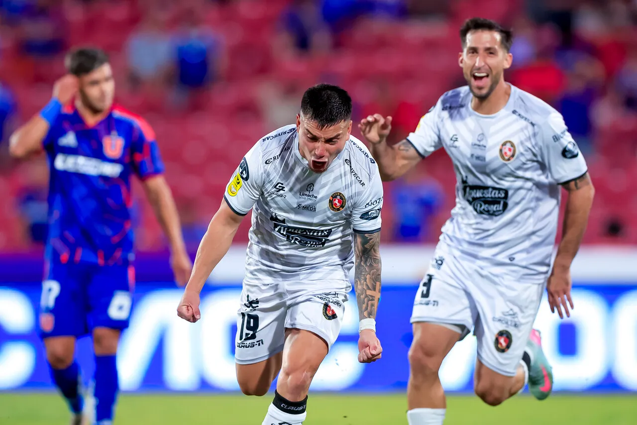 Ramírez se llenó de críticas por el gol de Limache | Foto: Photosport