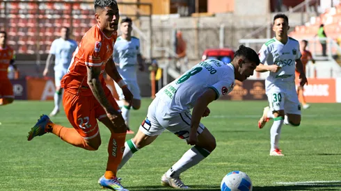 Cobreloa y Deportes Temuco se enfrentan en Calama.