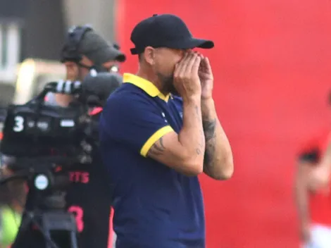 ¡Remezón! Cayó el primer entrenador del fútbol chileno