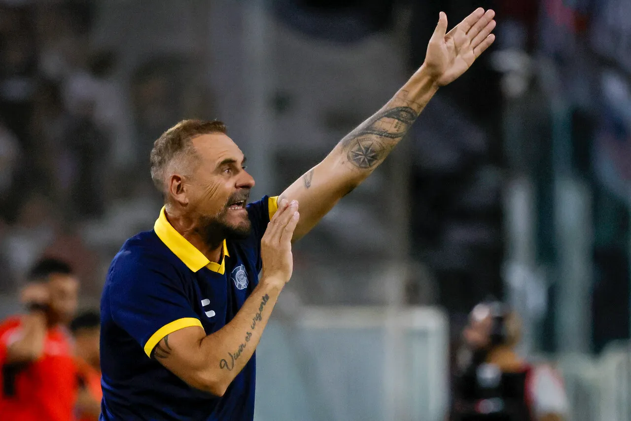 Se acabó el tercer ciclo de Javier Torrente en Viña del Mar (Photosport)