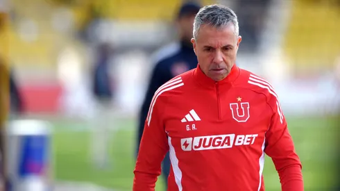 Gustavo Álvarez tiene competencia para dirigir a Newell's: otro DT con paso por Universidad de Chile.