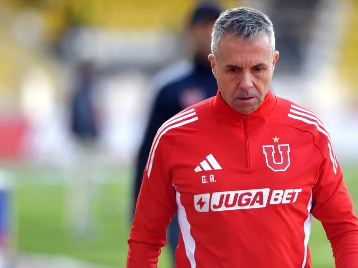 Ex DT de la U lucha contra Gustavo Álvarez para dirigir a Newell's