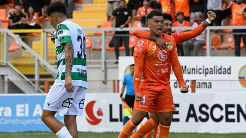 Aránguiz destacó la cohesión del plantel y la convicción en la idea de César Bravo.