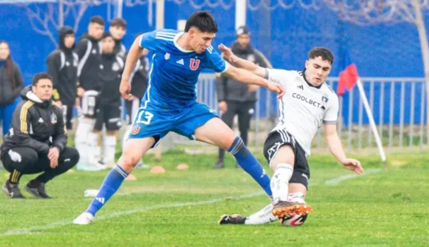 Marco Oroná enfrentando a Colo Colo con la camiseta de la U | FOTO: Emisora Bullanguera