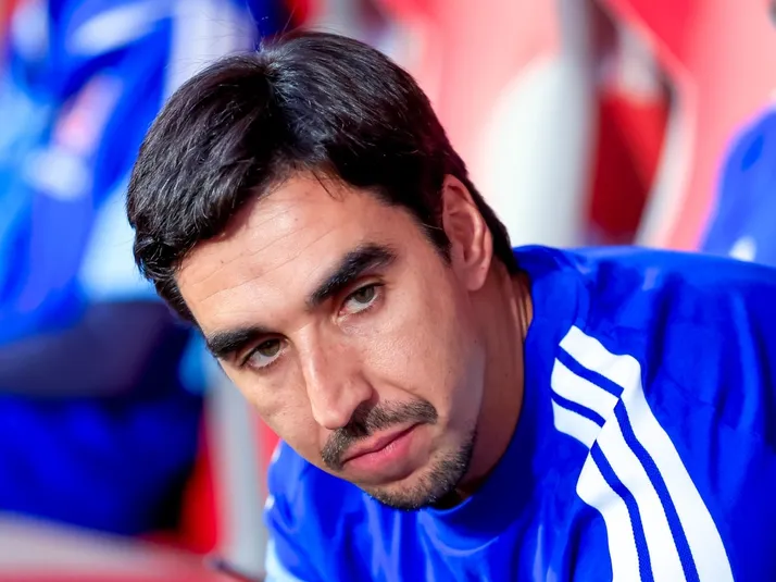 La hinchada de la U se pregunta por qué Meneghini no lo pone y él responde con todo