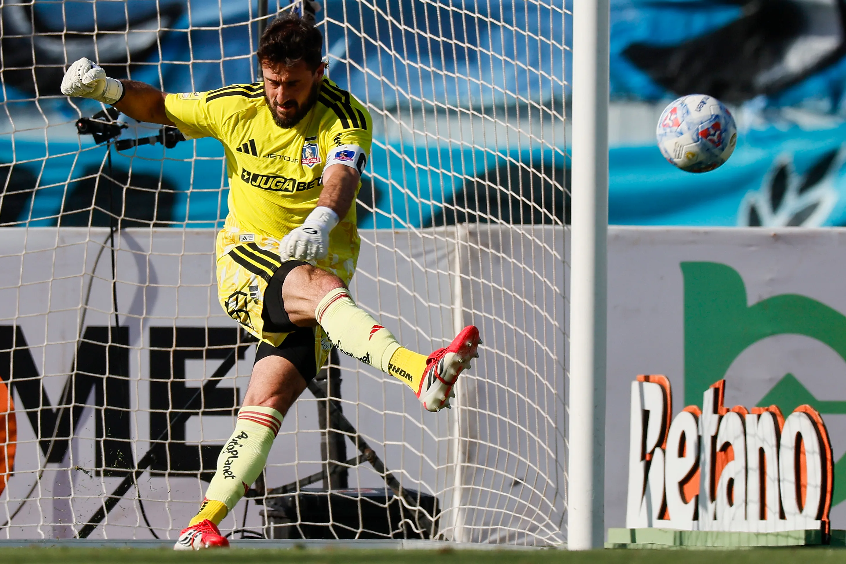 Fernando De Paul es el capitán de Colo Colo