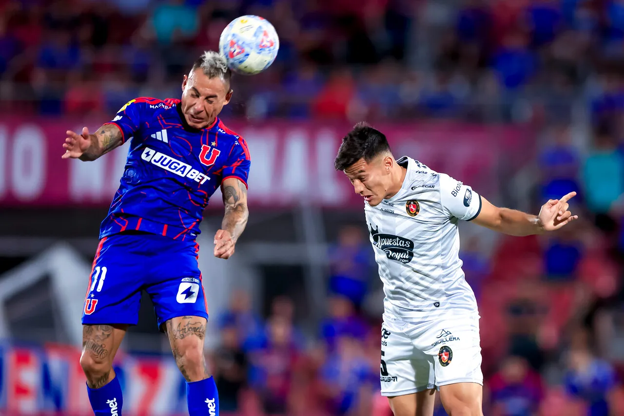 La U viene de un amargo empate ante Limache. | Foto: Photosport