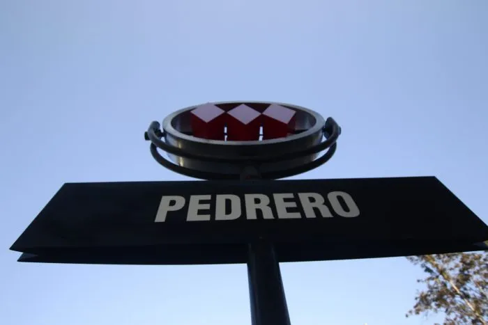 Hincha albo se mueve con todo por cambiar la nombre de la emblemática estación aledaña al recinto del ‘Cacique’.