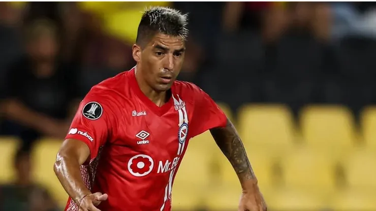 Leandro Fernández se llena de críticas en Argentina