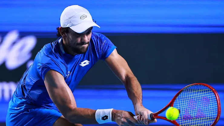 Hace unos meses era 202° del mundo y hoy se mete entre los 25 mejores tenistas del ATP.