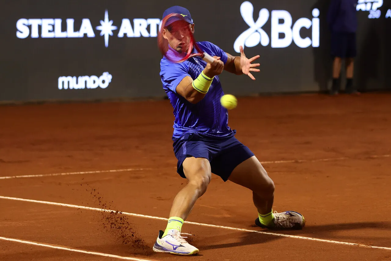 Báez eliminó a Garin y Tabilo en el Chile Open (Photosport).