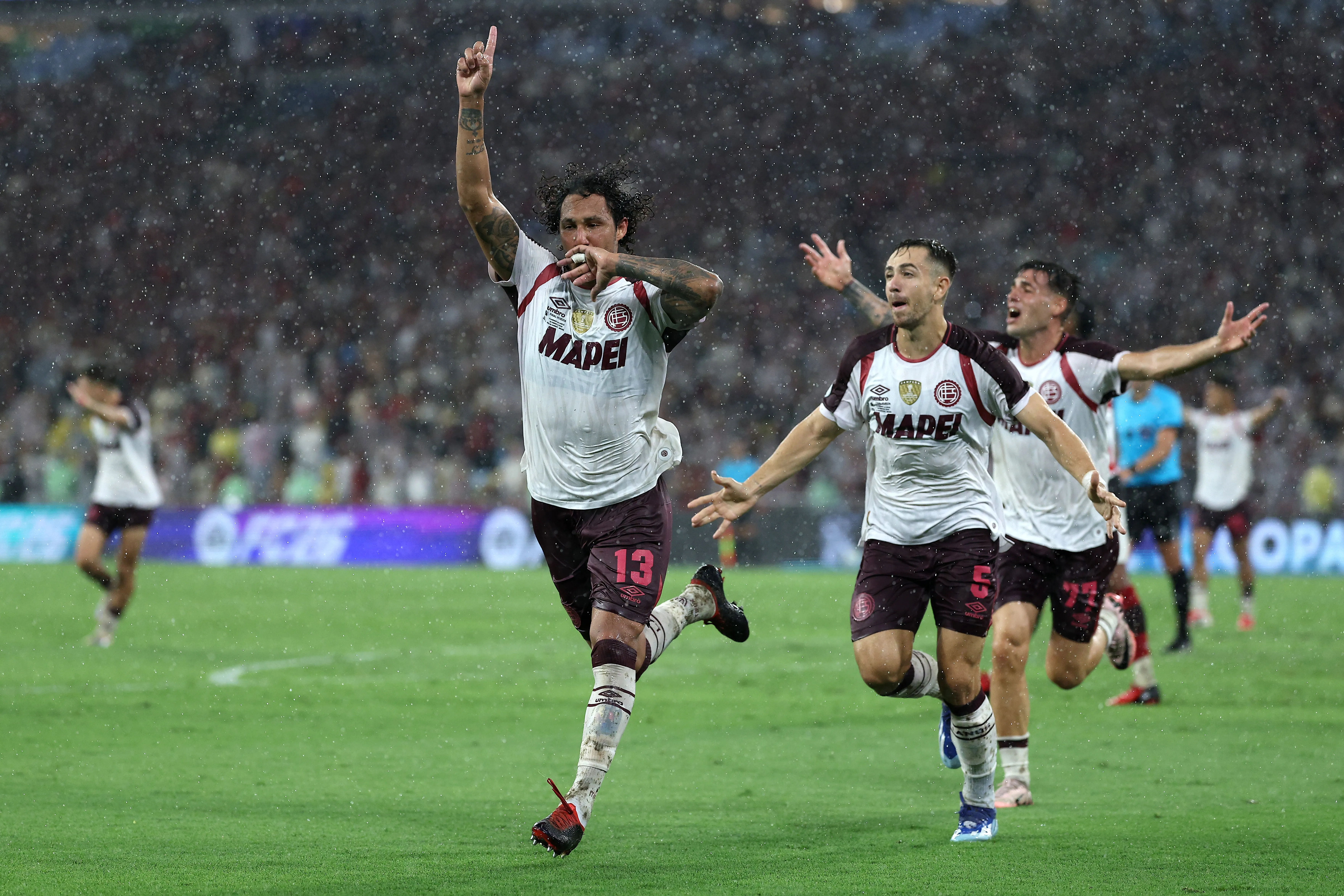 José Canale elogió a Matías Sepúlveda tras el triunfo de Lanús. (Foto: Getty Images)