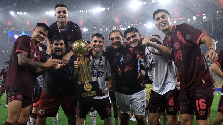Matías Sepúlveda se consagró campeón de la Recopa Sudamericana.