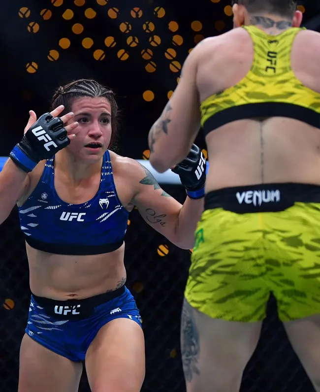 La argentina Ailín Pérez buscará un nuevo triunfo que la perfile como nueva retadora al título del peso gallo femenino. (Foto: Instagram Ailín Pérez)