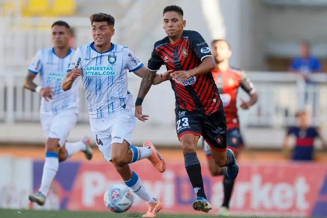 Deportes Limache consigue importante triunfo sobre Huachipato en la quinta fecha de la Liga de Primera 2026 (Foto: Photosport)