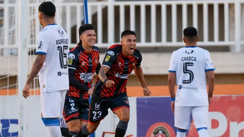 El elenco 'Tomatero' sigue imparable en el inicio del torneo. (Foto: Photosport)