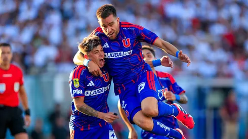 Zaldivia celebró eufóricamente el tanto ante el Cacique.