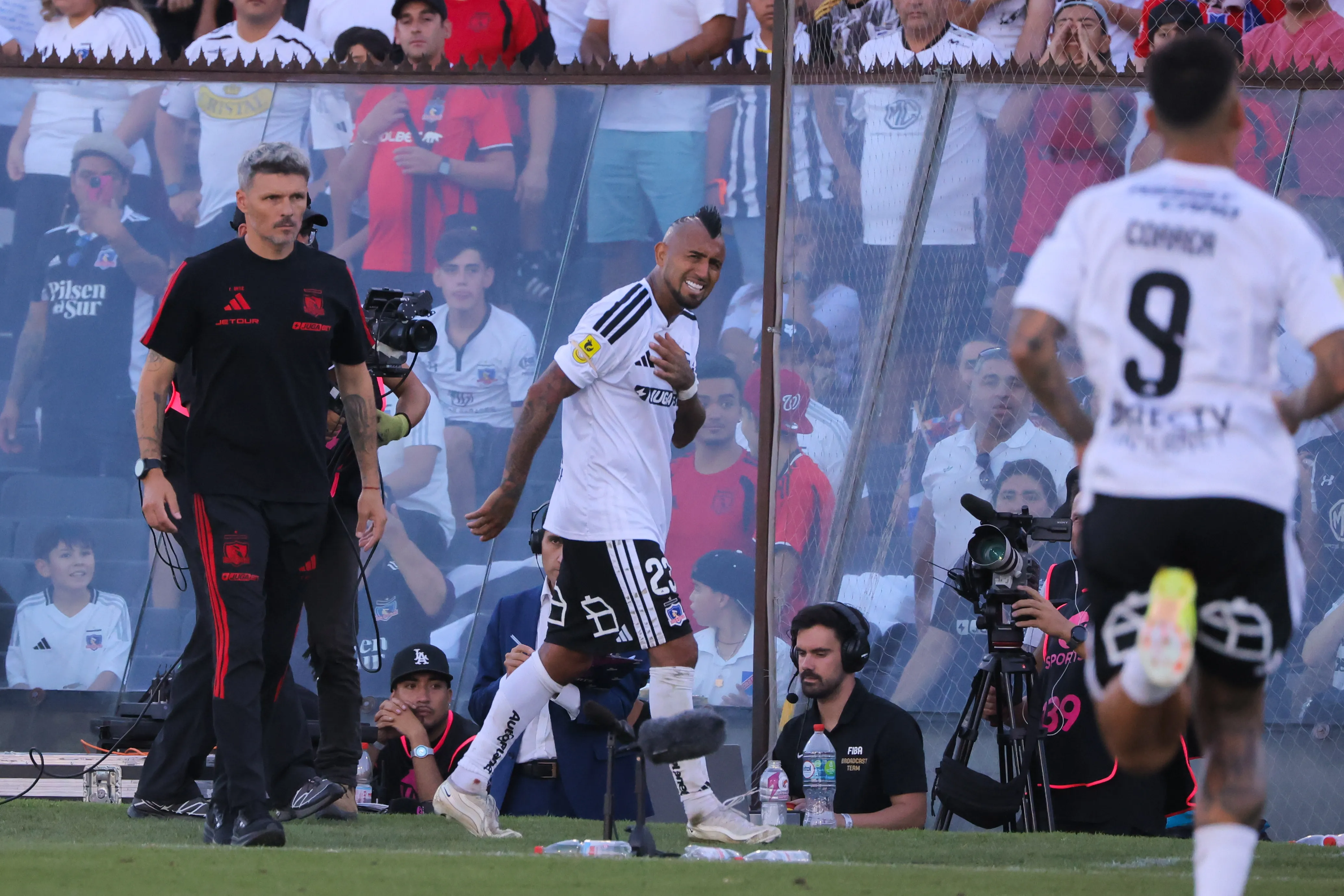 Arturo Vidal fue sustitudo a los 67 minutos en el Superclásico. (Foto: Luis Quinteros/Photosport)