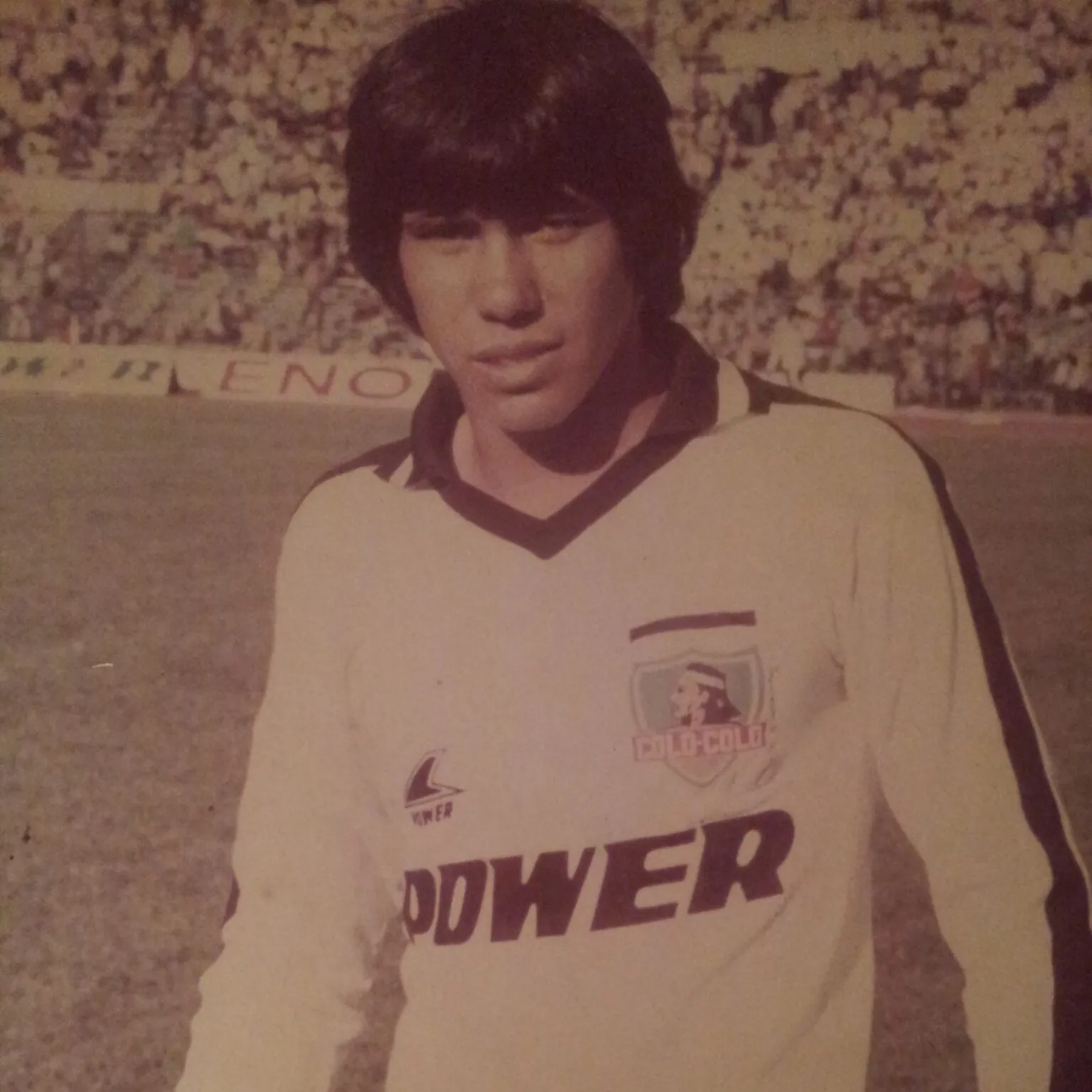Pelé Álvarez jugó en 1981 y 1983 en Colo Colo (Archivo).