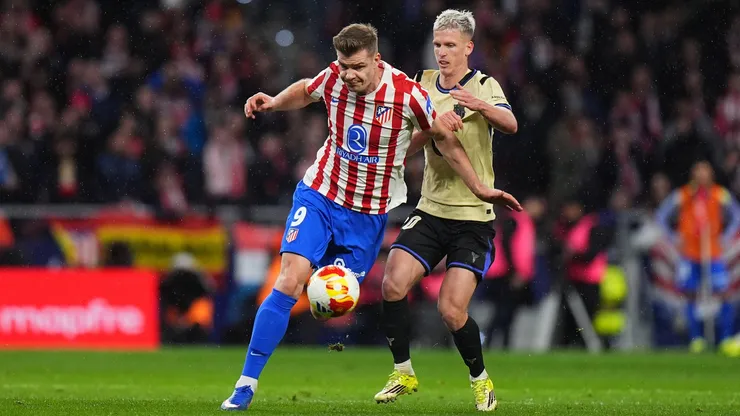 Atlético Madrid goleó por 4-0 a Barcelona en el juego de ida de las semifinales de la Copa del Rey 2025/26.