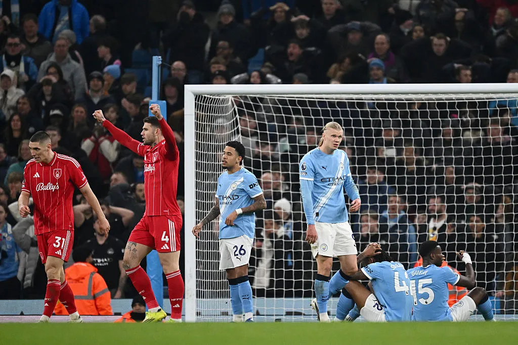 Nottingham Forest frustra al Manchester City en Etihad Stadium. (Foto: Gareth Copley/Getty Images)