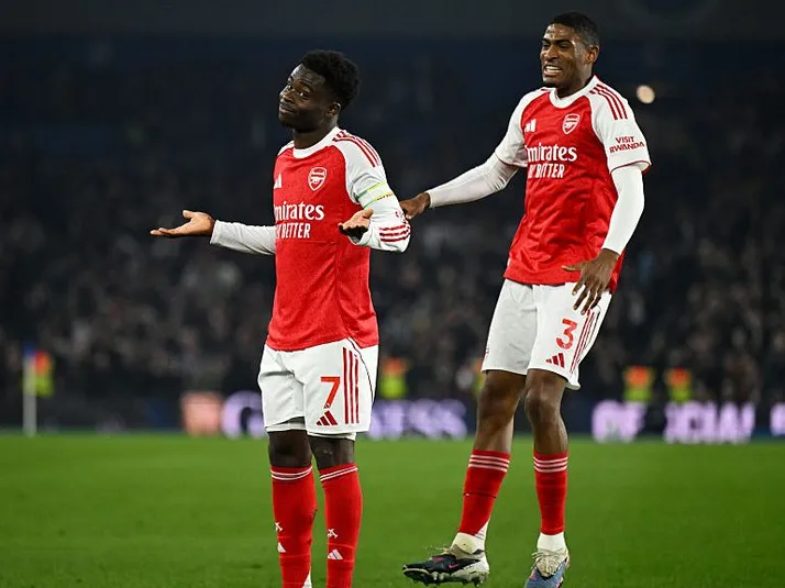 La tabla de posiciones tras victoria de Arsenal y empate del City