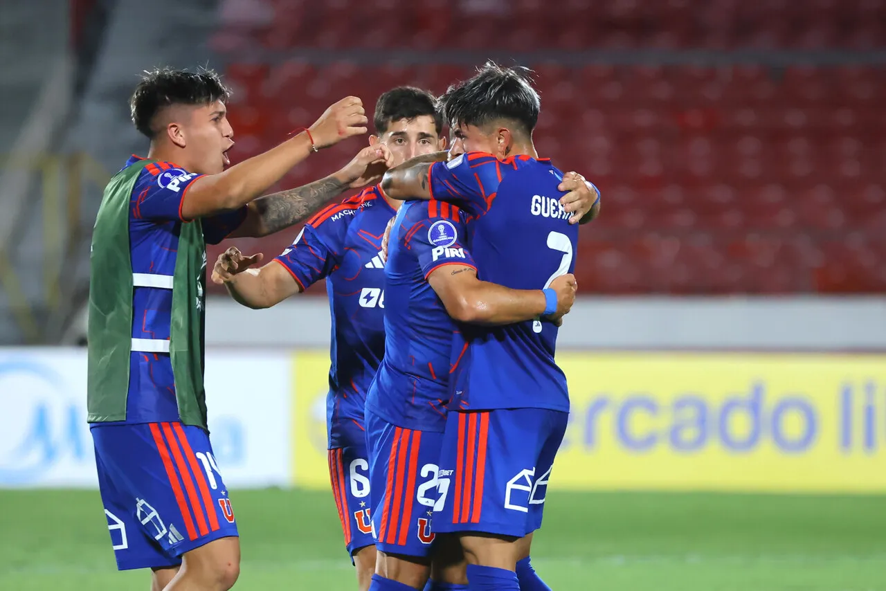 Nadie habló en la U tras eliminación. | Foto: Photosport