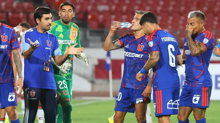 Universidad de Chile vive una complicada situación con Francisco Meneghini.
