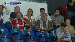 Hincha acusada de racismo apareció en el duelo entre la U y Palestino (Foto: Captura)