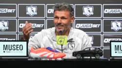 Fernando Ortiz discutió con la prensa en la conferencia de este viernes. (Foto: Captura)