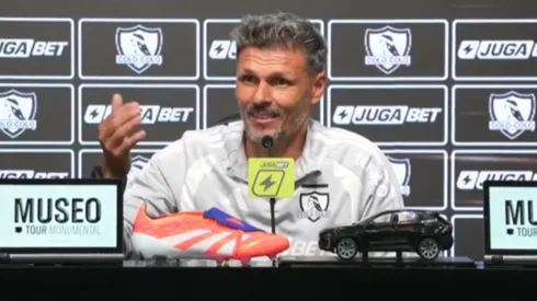 Fernando Ortiz discutió con la prensa en la conferencia de este viernes. (Foto: Captura)