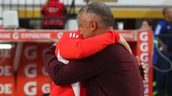 El estratega rojinegro enfrenta un difícil inicio de temporada en la Primera B.