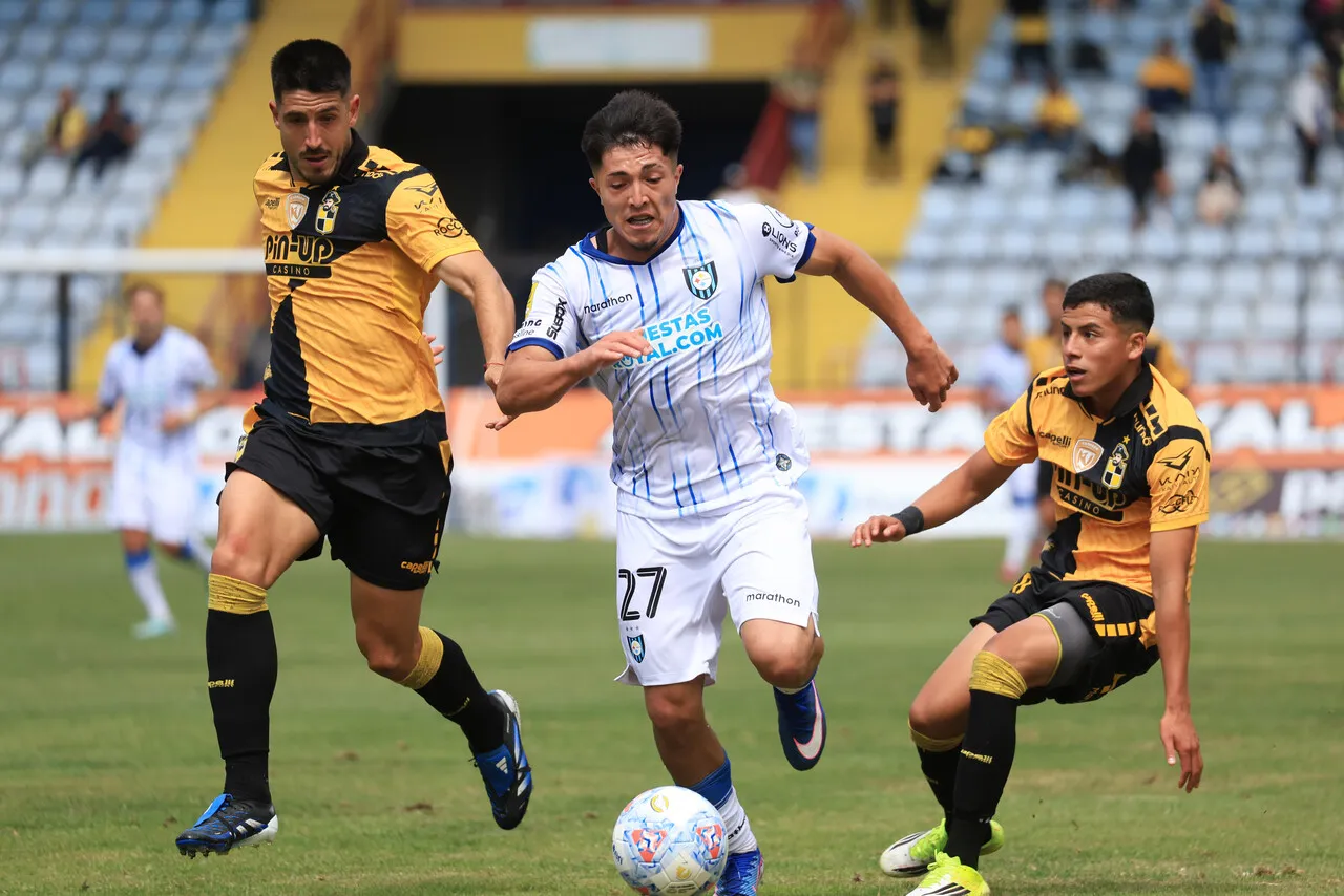 Coquimbo derrotó a Huachipato en el sur. | Foto: Photosport