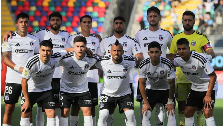 El desarrollo de los primeros 45 minutos dejó reacciones inmediatas entre los fanáticos de Colo Colo.