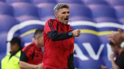Fernando Ortiz celebra el triunfo de Colo Colo ante Audax Italiano. (Foto: Felipe Zanca/Photosport)