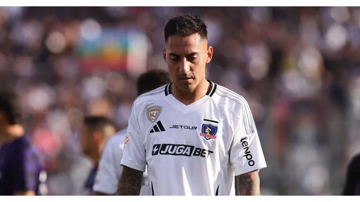 El delantero albo se retiró directamente al camarín.