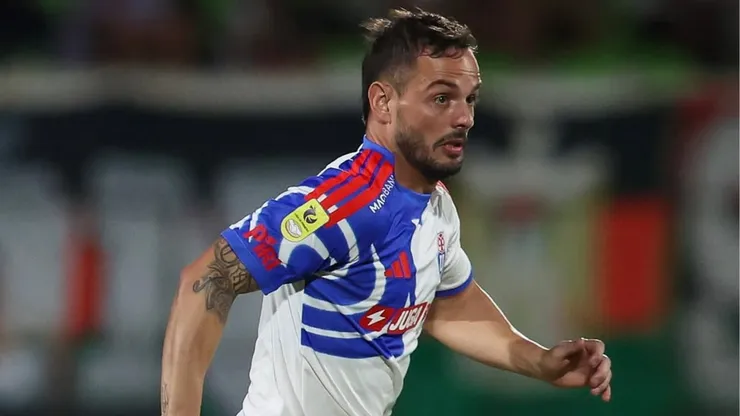 Octavio Rivero puede ser sometido a una cirugía en Universidad de Chile.