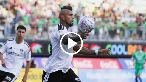 El volante de Colo Colo protagonizó una espectacular maniobra ante Audax.