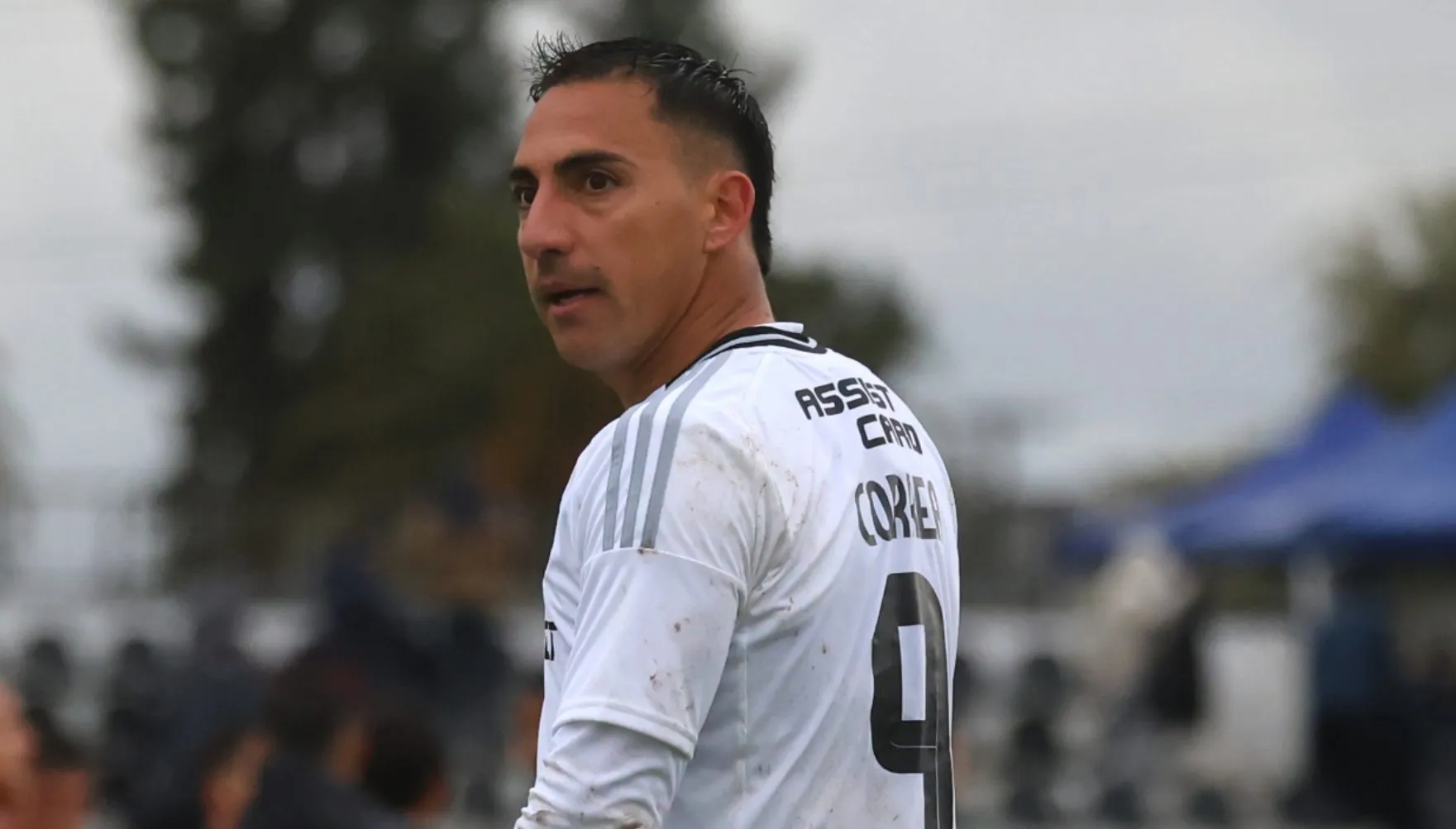 Javier Correa es baja en Colo Colo ante Deportes Concepción.