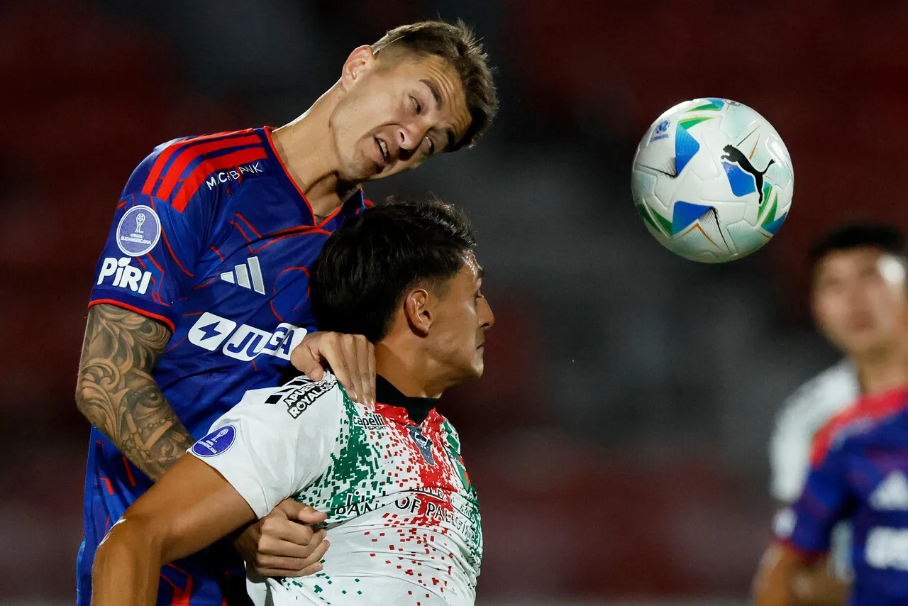 Calderón es apuntado en la U | Foto: Photosport